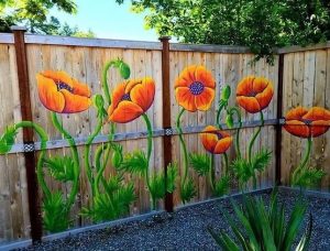 φράχτης με ζωγραφιά λουλούδια