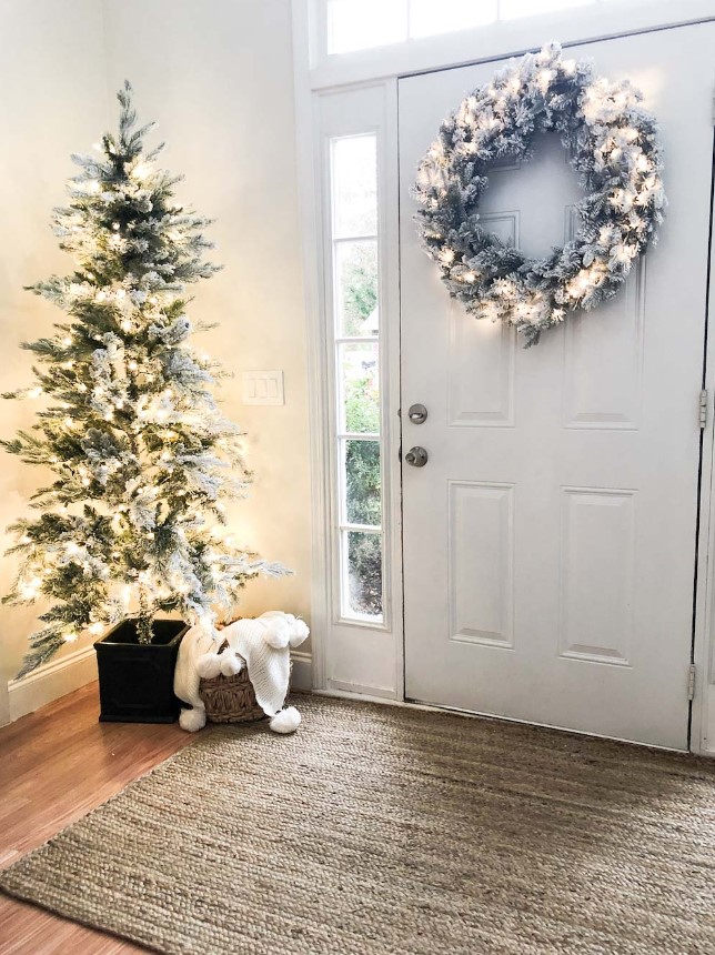 δέντρο στεφάνι είσοδος χριστουγεννιάτικη είσοδο